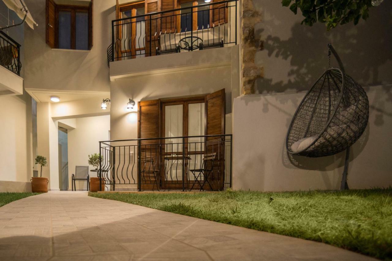 Aelia Apartments Ханья Экстерьер фото